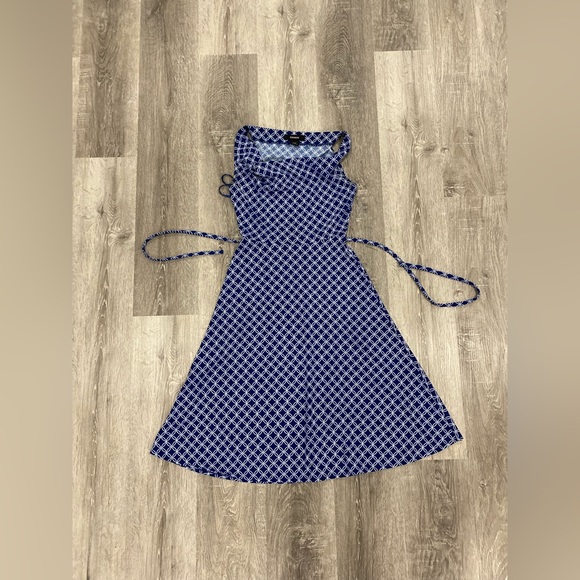 Express Light Blue/White Print Cowl Neck Sheath Dress Size 5/6 - Picture 7 of 7